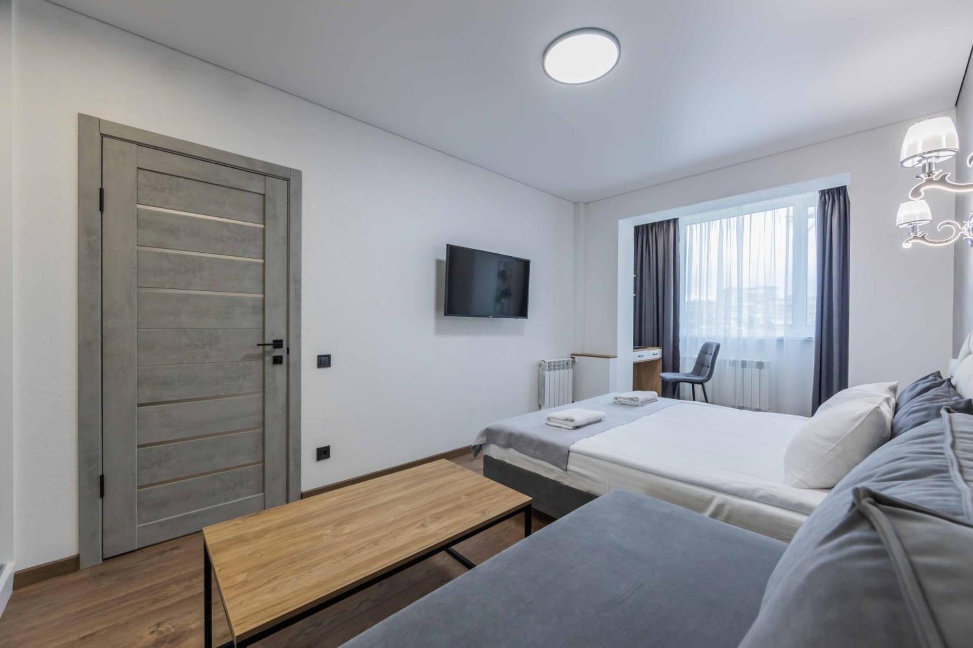 Cityapartments Kyiv Heroiv Dnipra Bagian luar foto